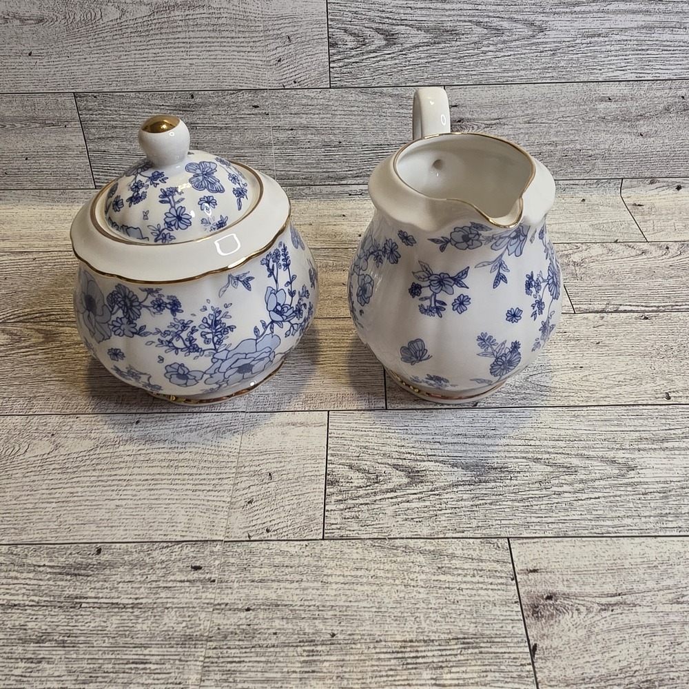 Grace Teaware Blue & White Butterflies And Floral Sugar & Creamer - Picture 2 of 7